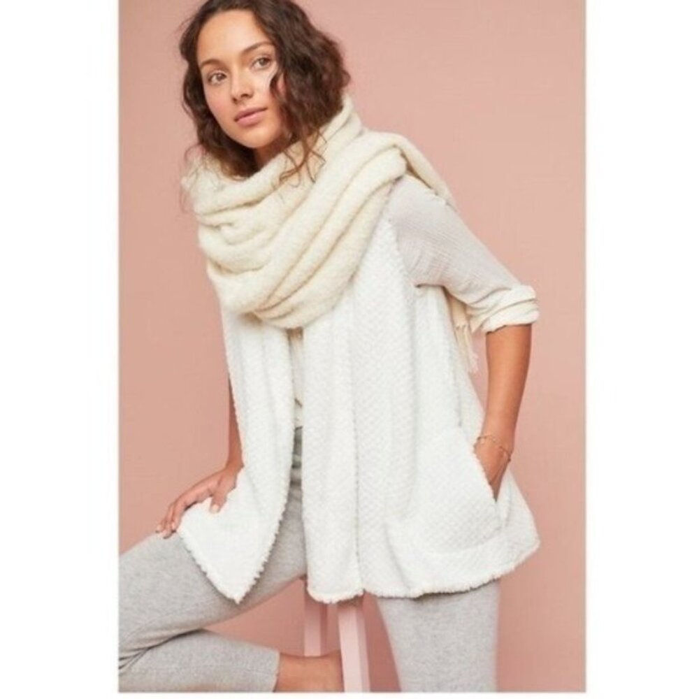 Anthro Saturday Sunday Cozy Sherpa Faux Fur White Vest